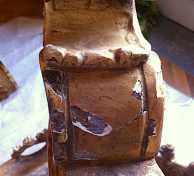 Console d'applique d'époque Régence, détail, avant restauration