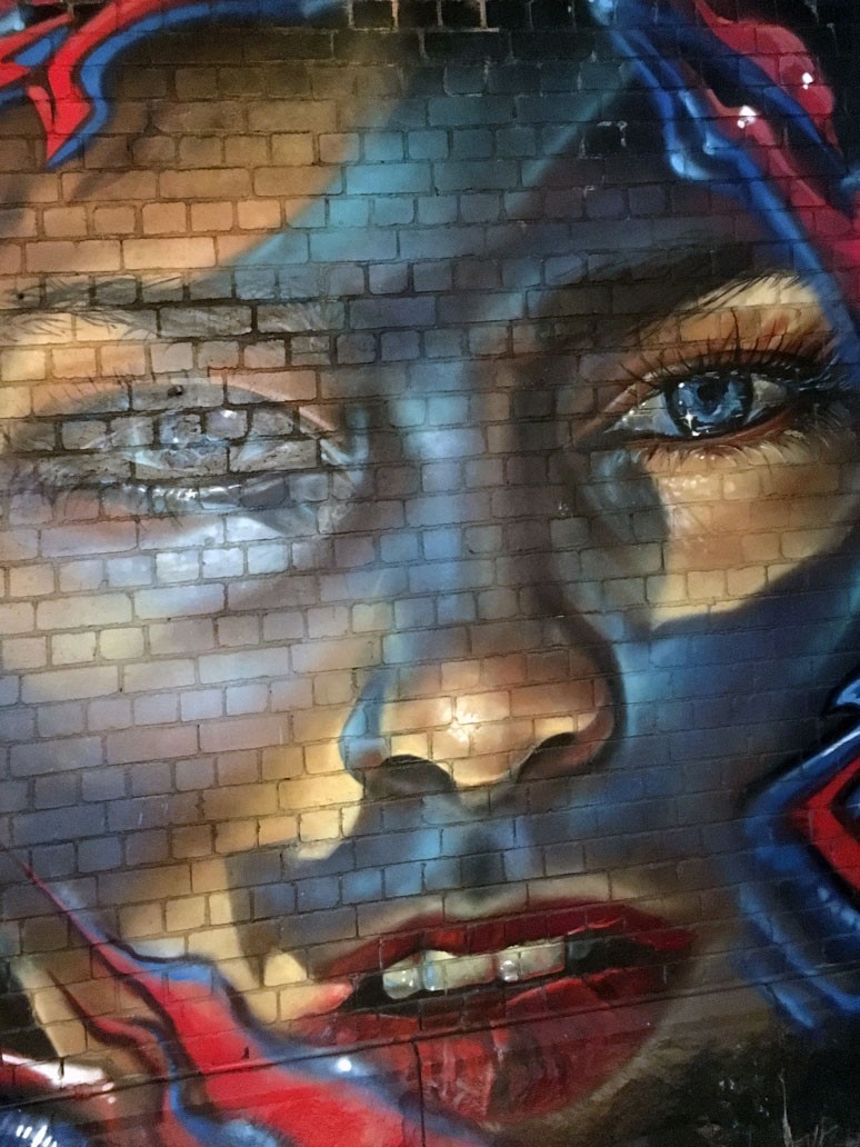 Photographie street art visage femme Urban Australian Soul IV